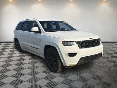 2020 Jeep Grand Cherokee Altitude 4x2