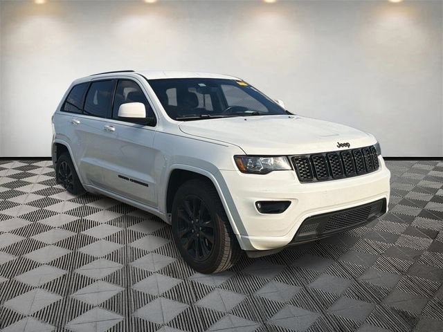 2020 Jeep Grand Cherokee Altitude 4x2