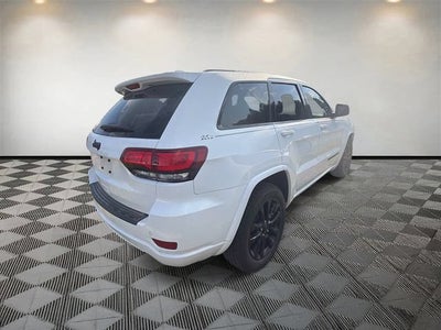 2020 Jeep Grand Cherokee Altitude 4x2