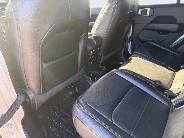 2022 Jeep Gladiator Overland 4x4