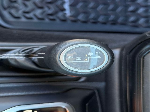 2022 Jeep Gladiator Overland 4x4