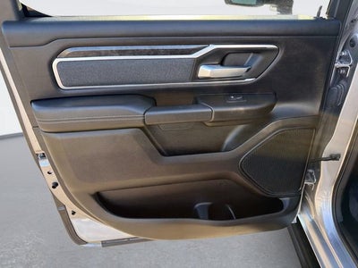 2022 RAM 1500 Big Horn Crew Cab 4x4 5'7" Box