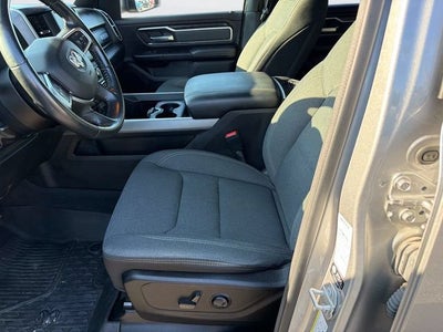 2022 RAM 1500 Big Horn Crew Cab 4x4 5'7" Box