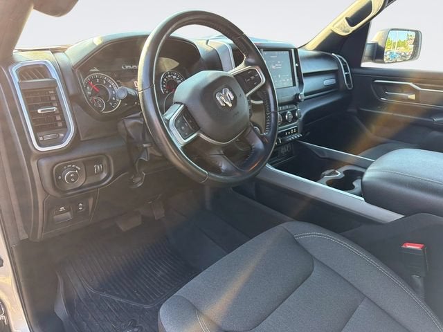 2022 RAM 1500 Big Horn Crew Cab 4x4 5'7" Box