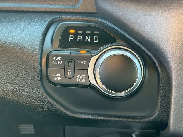 2022 RAM 1500 Big Horn Crew Cab 4x4 5'7" Box