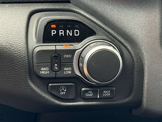 2026 RAM 1500 Warlock Crew Cab 4x4 5'7" Box