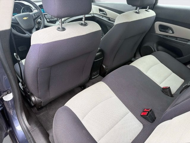 2013 Chevrolet Cruze LS