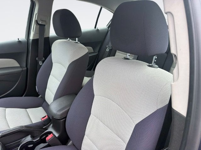 2013 Chevrolet Cruze LS