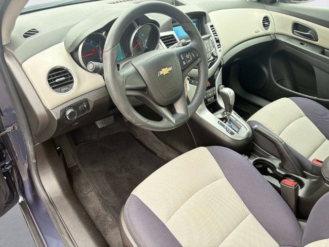 2013 Chevrolet Cruze LS