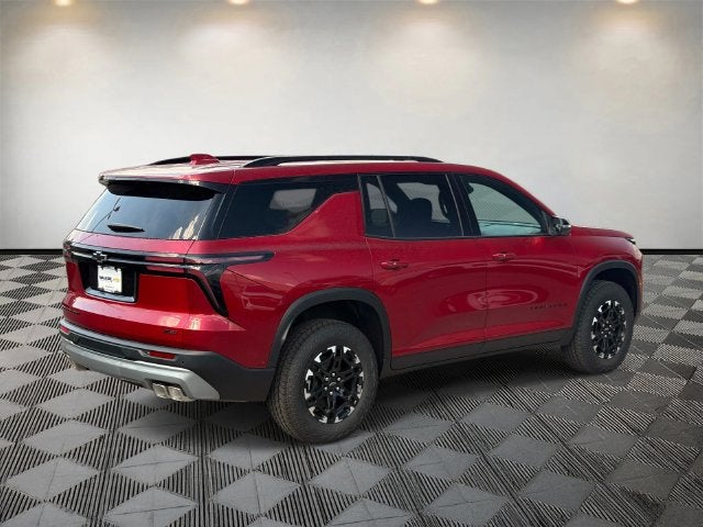2027 Chevrolet Traverse Z71 - Photo 6