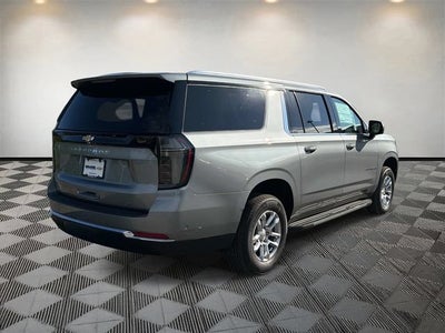 2026 Chevrolet Suburban LT