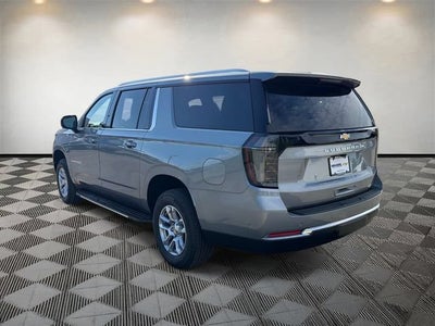 2026 Chevrolet Suburban LT