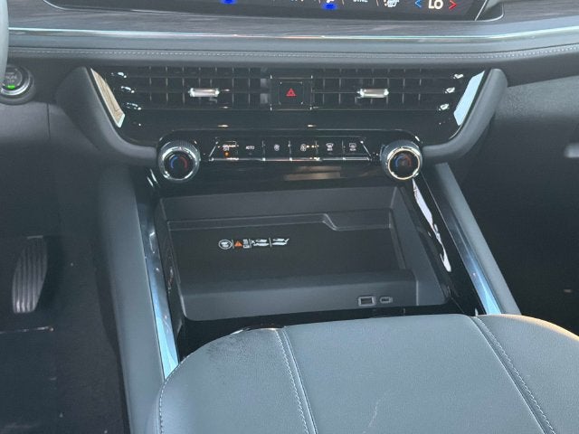 2027 Chevrolet Tahoe Z71 - Photo 19