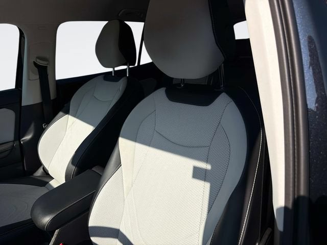 2025 Volkswagen Tiguan SE