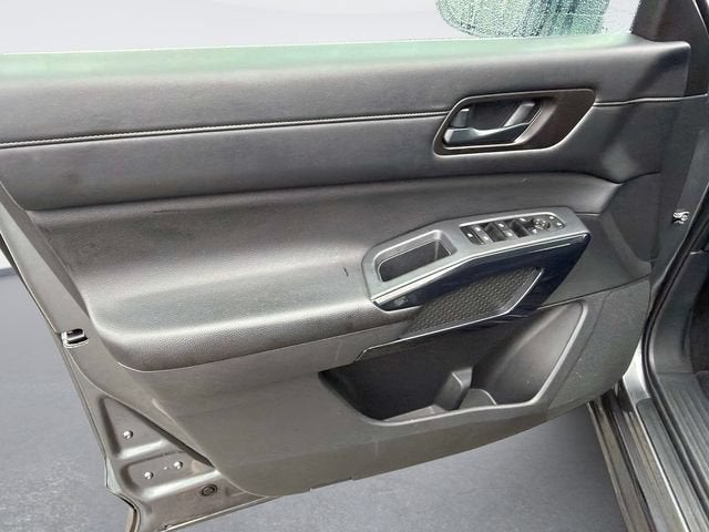 2024 Nissan Pathfinder SV FWD