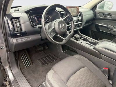 2024 Nissan Pathfinder SV FWD