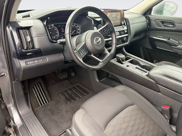 2024 Nissan Pathfinder SV FWD
