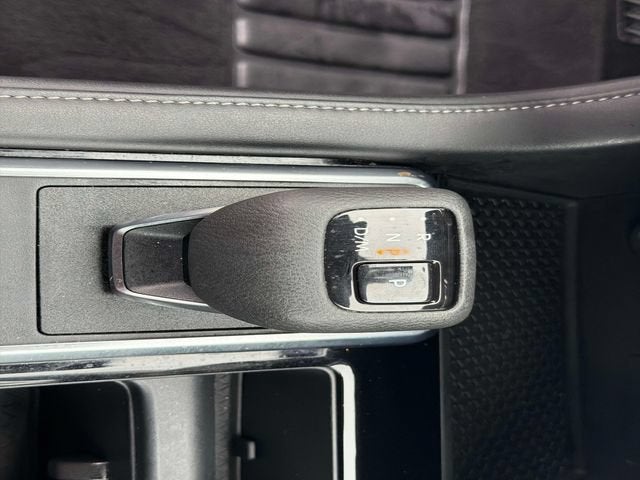 2024 Nissan Pathfinder SV FWD