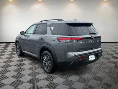 2024 Nissan Pathfinder SV FWD