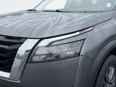 2024 Nissan Pathfinder SV FWD
