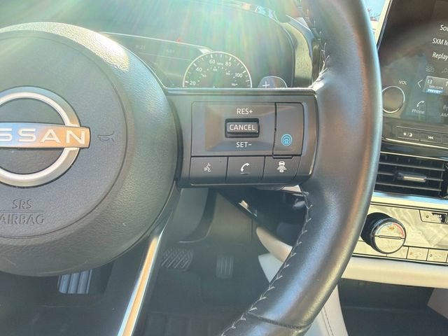2024 Nissan Pathfinder SL FWD