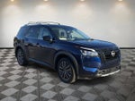 2024 Nissan Pathfinder SL FWD