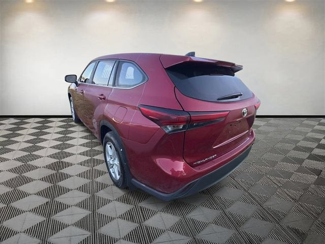 2025 Toyota Highlander LE