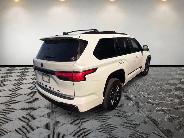 2024 Toyota Sequoia SR5