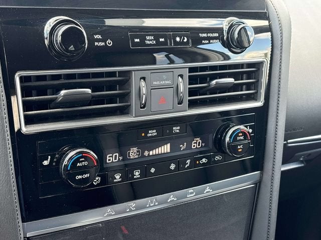 2024 Nissan Armada SV