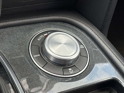2024 Nissan Armada SV