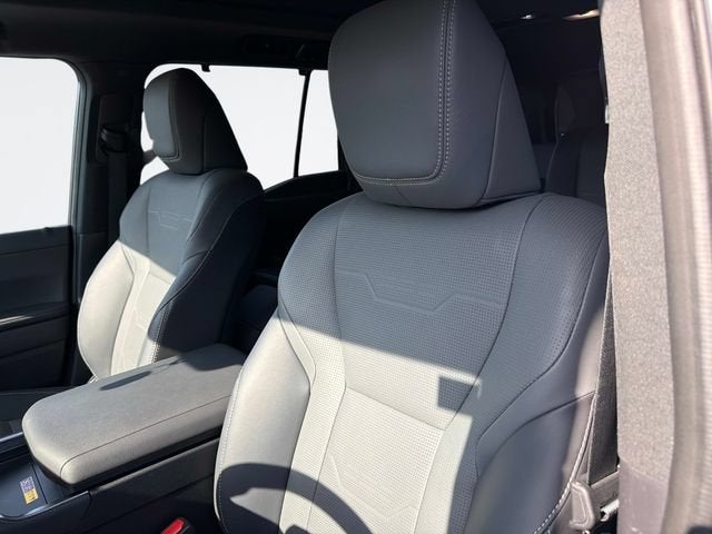 2025 Lexus GX 550 Luxury+