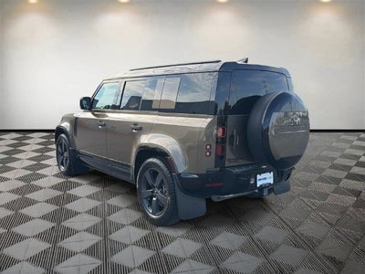 2025 Land Rover Defender X-Dynamic SE