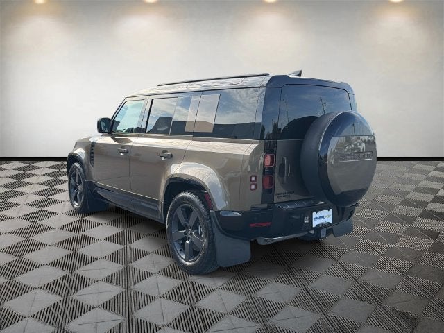 2025 Land Rover Defender X-Dynamic SE